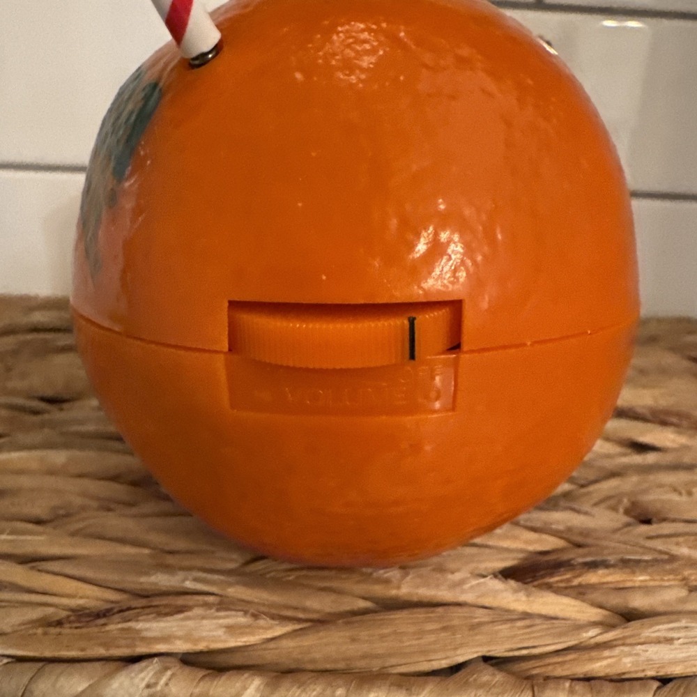 Vintage Tropicana Pure Premium ORANGE AM/FM Radio Straw New Open Box NOS Promo - Picture 5 of 7